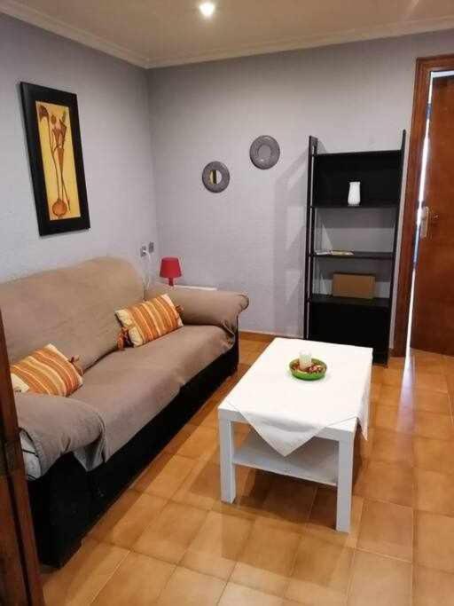 Apartamento Cheap And Wide Next Plaza Mayor Elda Exterior foto